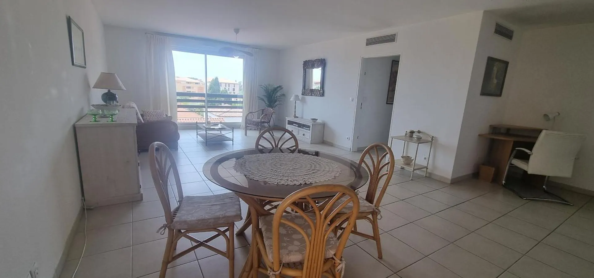 Apartment Appartement Aix Centre - Terrasse, Parking Prive Aix-en-Provence